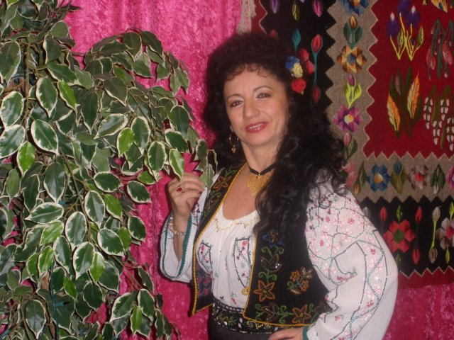 Mariana Iatagan Dtroit Michigan 2010