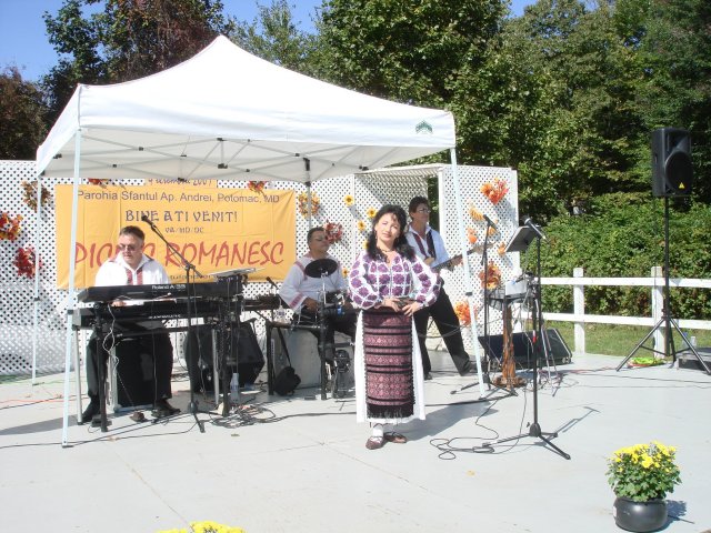 Mariana Iatagan Picnic de Toamna Washington 2009 